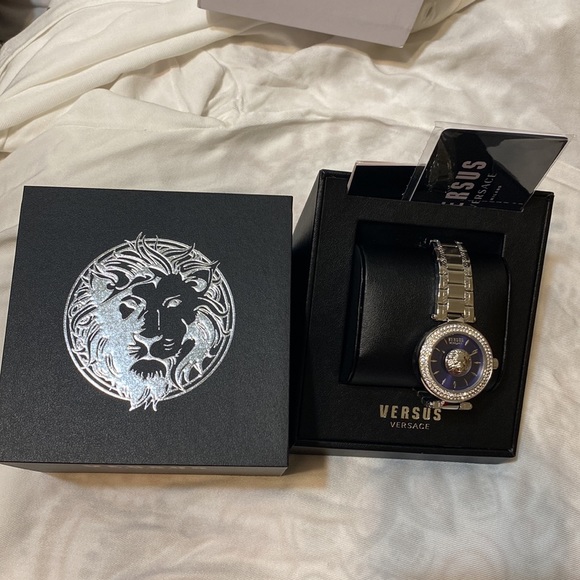 Versus Versace Georg Women's VSP652318Brick Lane 36mm Quartz Watch w/crystals - Picture 9 of 9